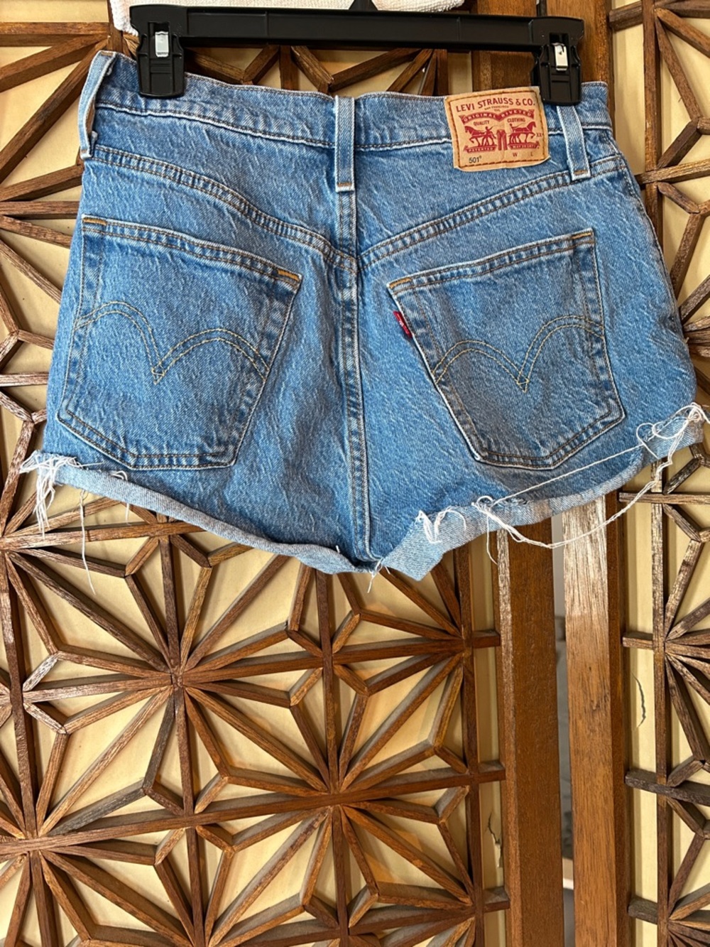 Levi's 501 button fly Light Blue Denim Jean Cutoff Shorts size 27 - Picture 1 of 5